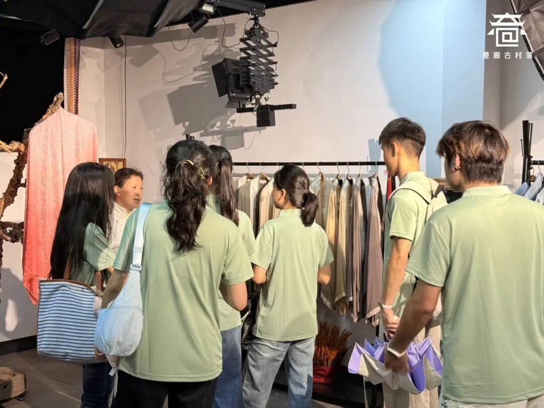 青年入乡实践站点动态|宁波财经学院学子赴港廊丝绸手造村开展非遗文旅实地调研实践 配图 7